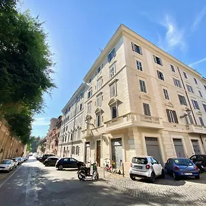 Vacanze Romane Colosseum , Rome Italie